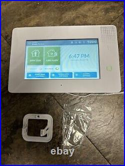 2GIG GC3E-345 7 Touch Screen Security and Control Panel White Excellent