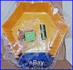 NEW ADT Solar LED Flashing Alarm Bell Box Dummy Kit. + Bracket And Battery DCF1